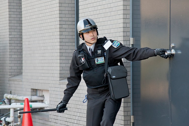 セコム緊急対処員